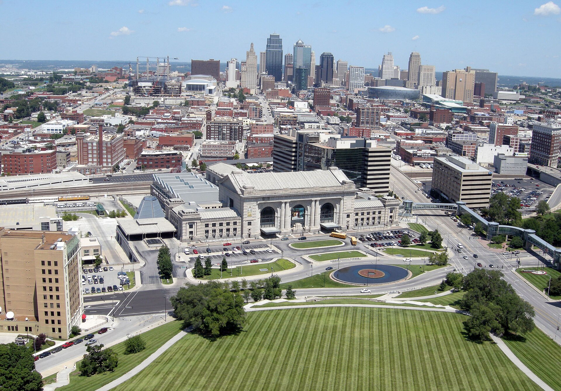 Downtown Kansas City, Missouri seen from the Liberty Memorial