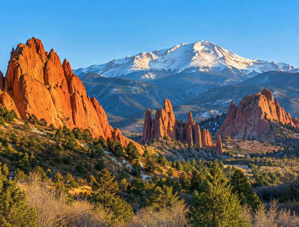 Garden of the Gods red rock formations with Pikes Peak in Colorado Springs, Colorado
