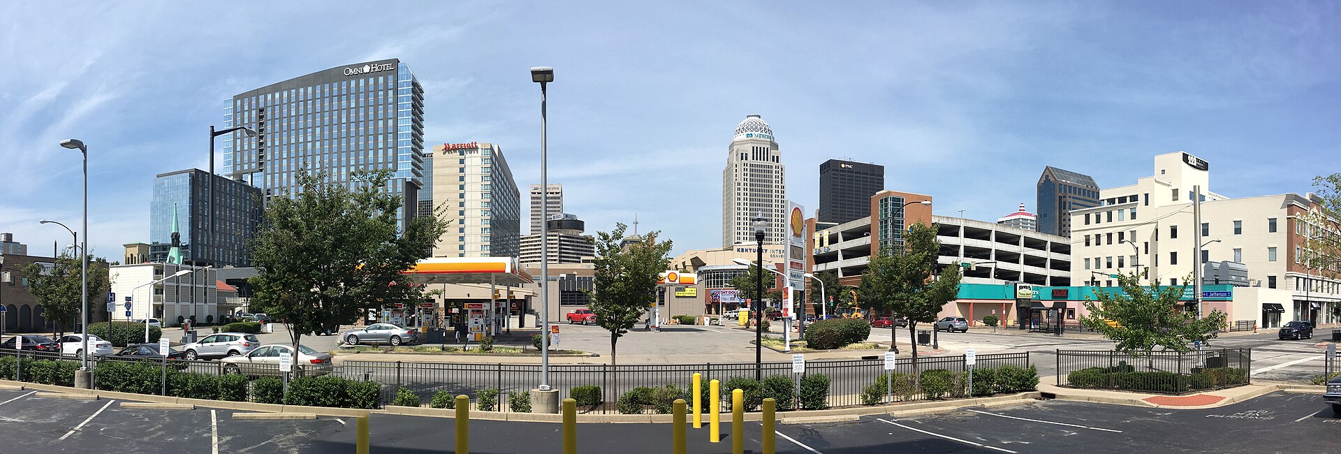 Downtown Louisville, Kentucky seen from the east
