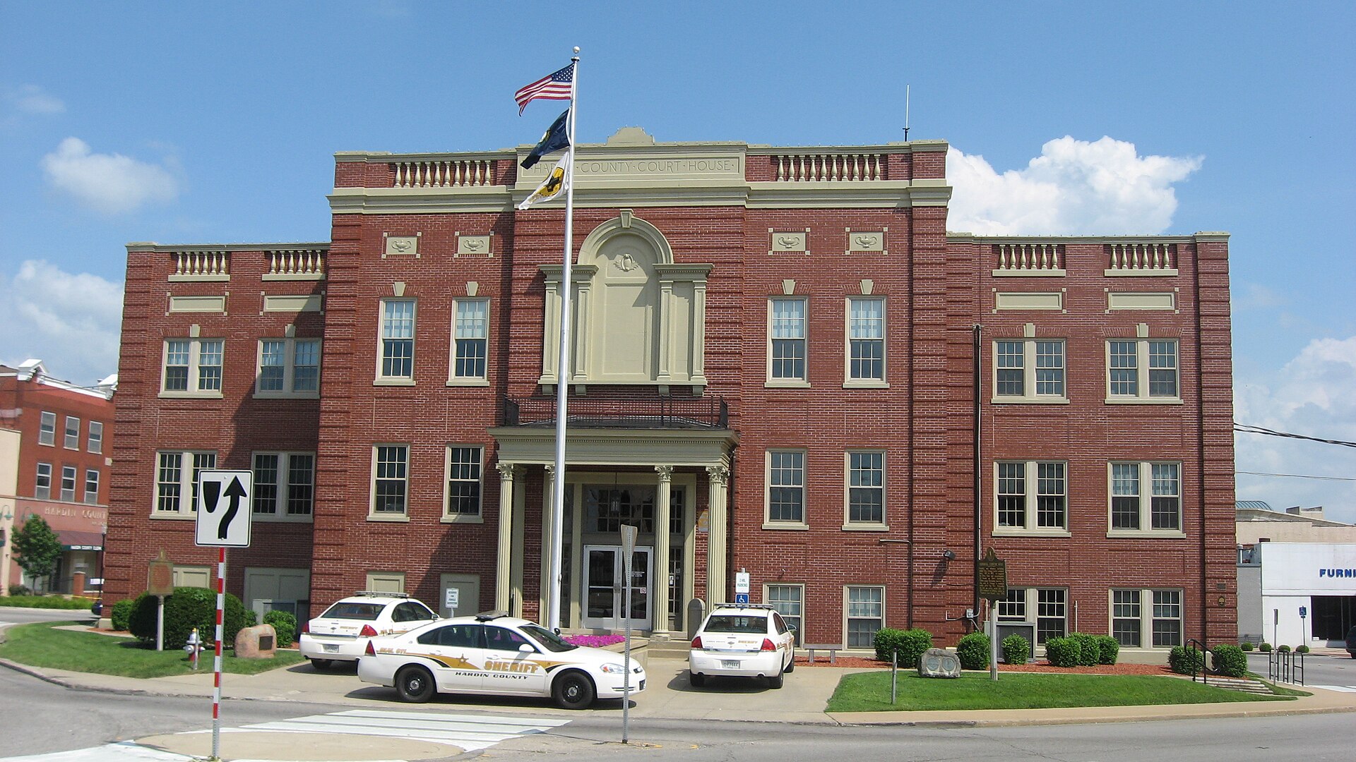 The Hardin County Courthouse in Elizabethtown, Kentucky